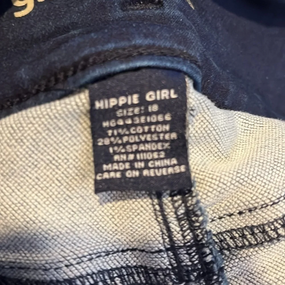 Hippie Girl - mid rise Jegging.  Size 18